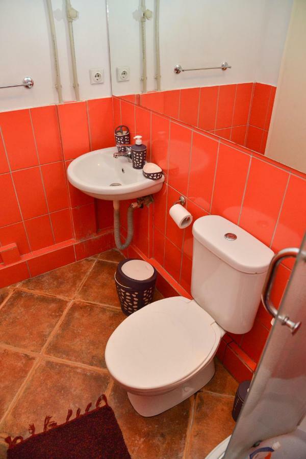 סקופיה Tomas Apartments מראה חיצוני תמונה