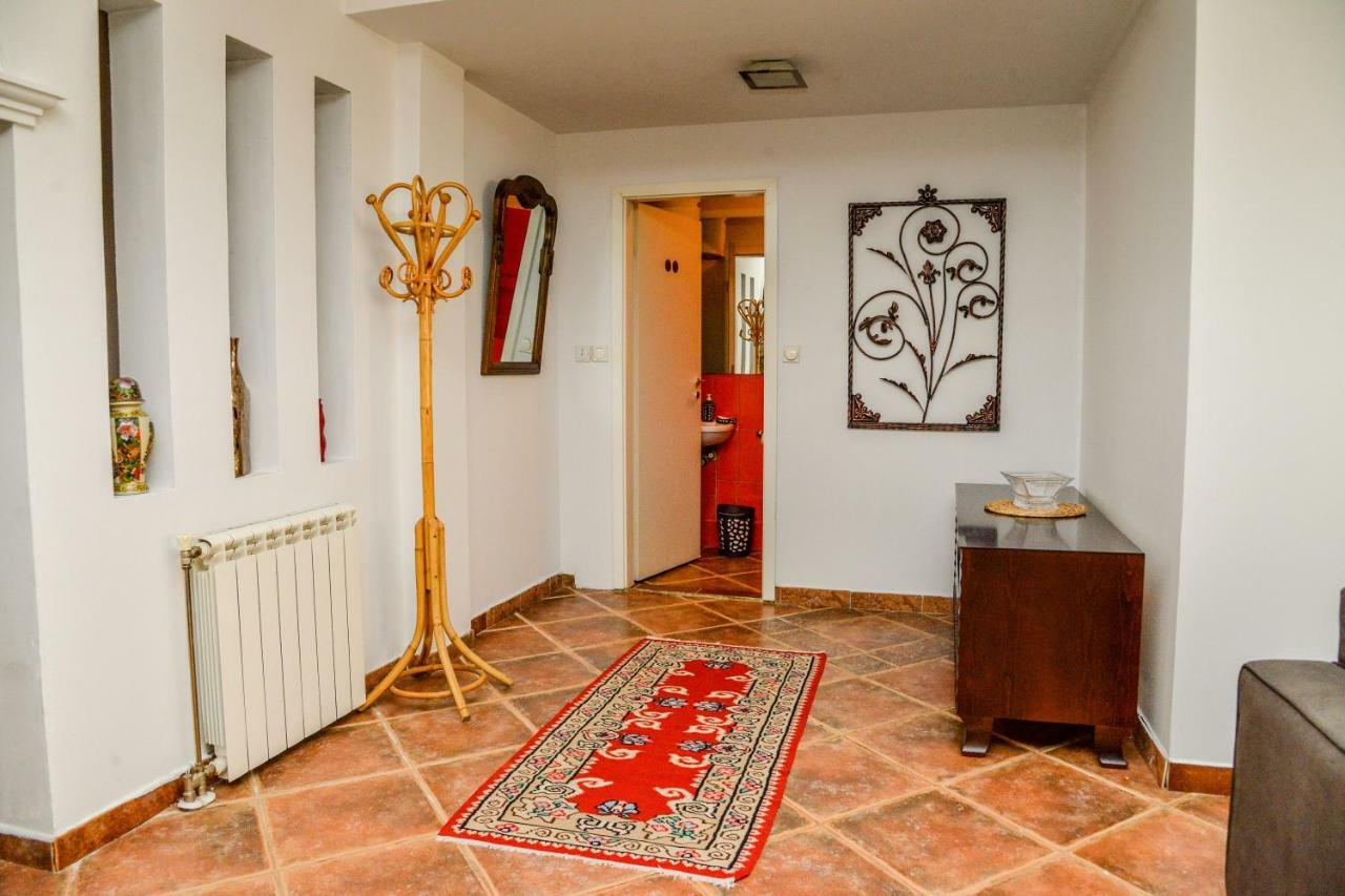 סקופיה Tomas Apartments מראה חיצוני תמונה