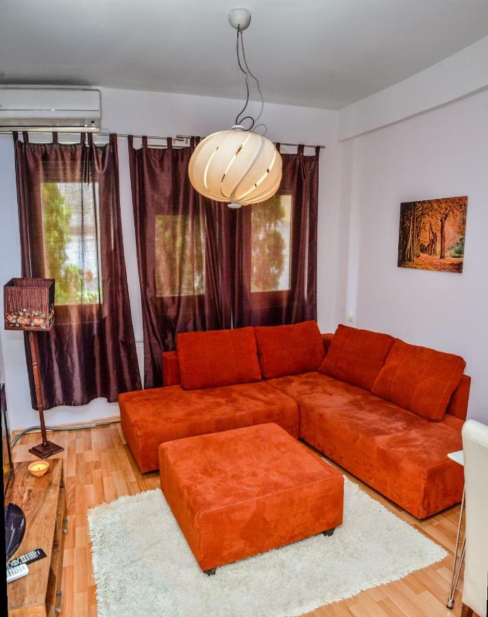 סקופיה Tomas Apartments מראה חיצוני תמונה